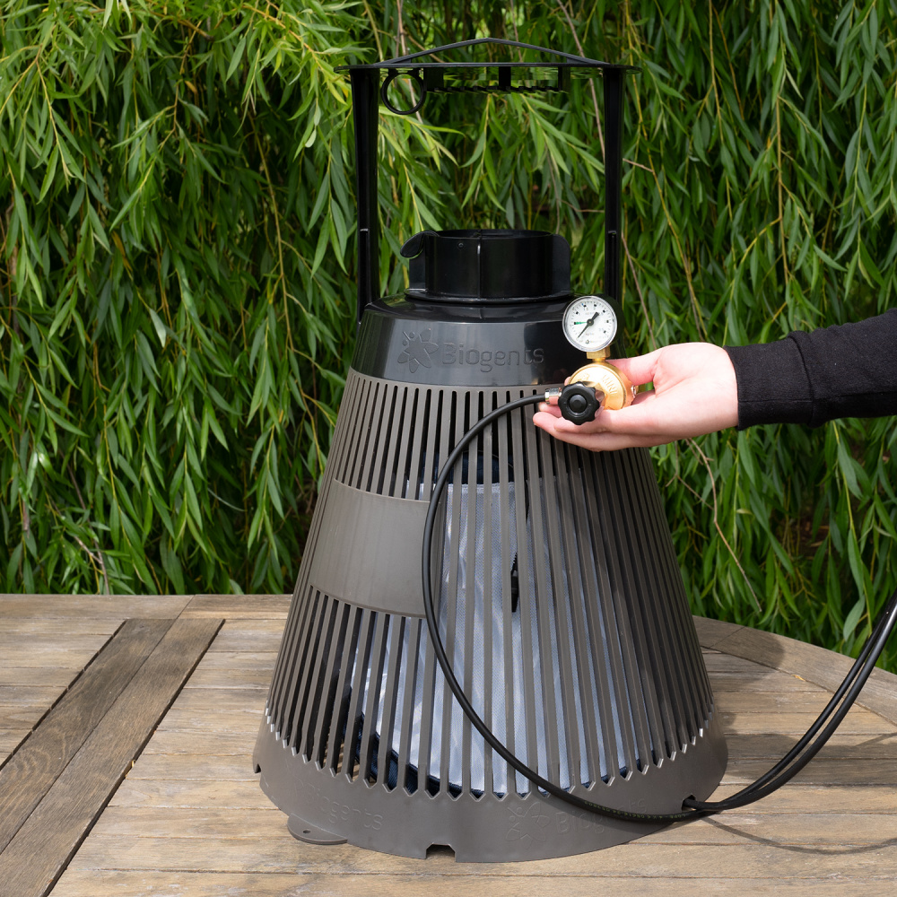 Mise en situation du kit de CO2 Biogents pour pièges à moustiques Bg-Protector